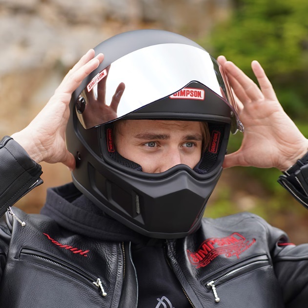 SB15 матовый черный 61cm SIMPSON Simpson full-face шлем