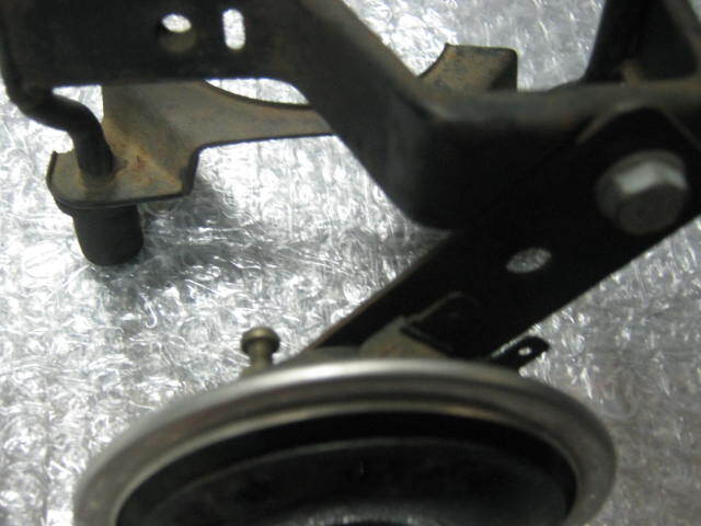 CB750K RC01 ヘッドライトステー 純正品_画像6