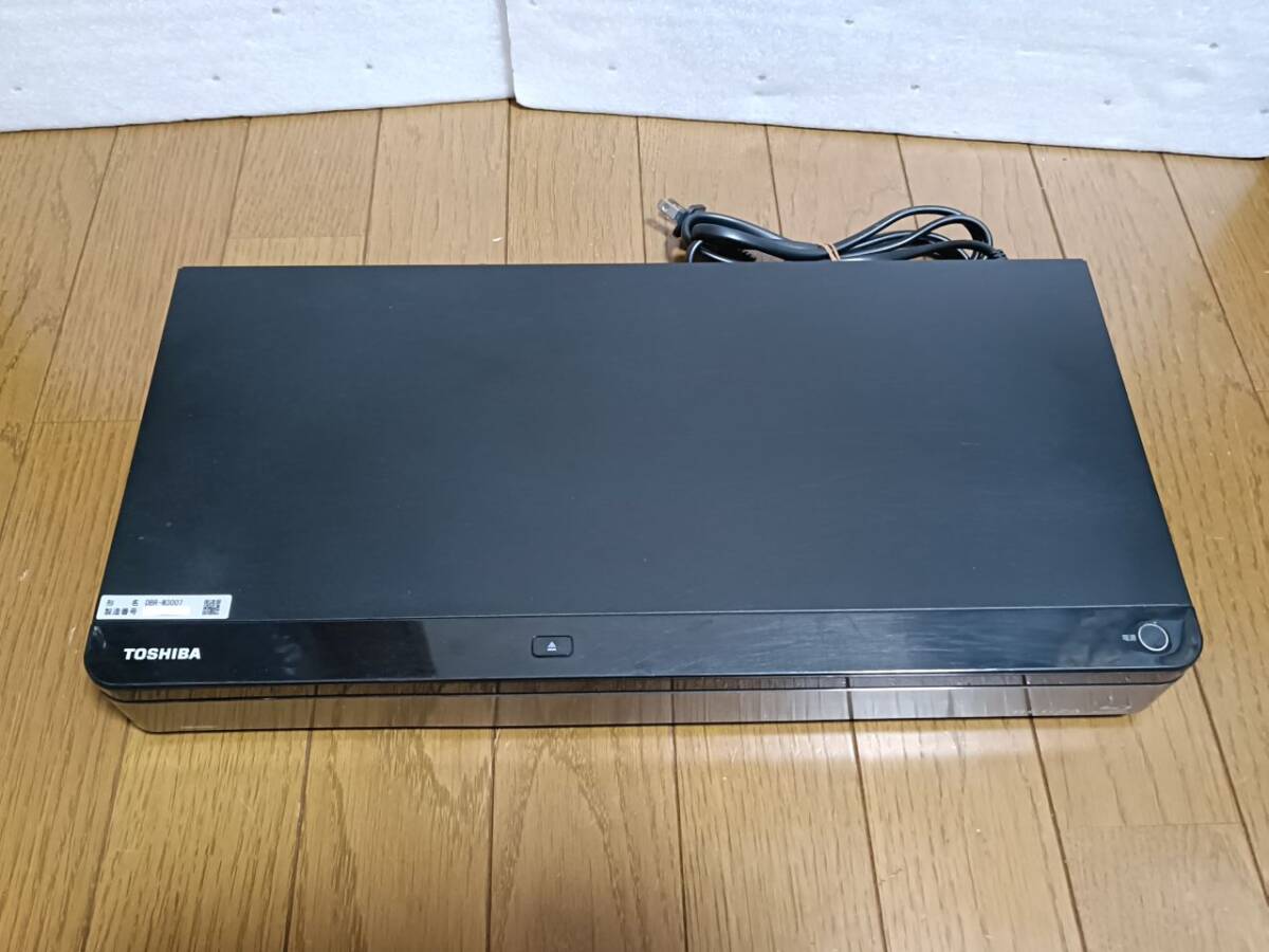 ◎完動美品◎ 東芝 REGZA DBR-M3007 3TB 7チューナー タイムシフトマシン BDレコーダー 純正リモコン B-CASカード 取説あり_画像3