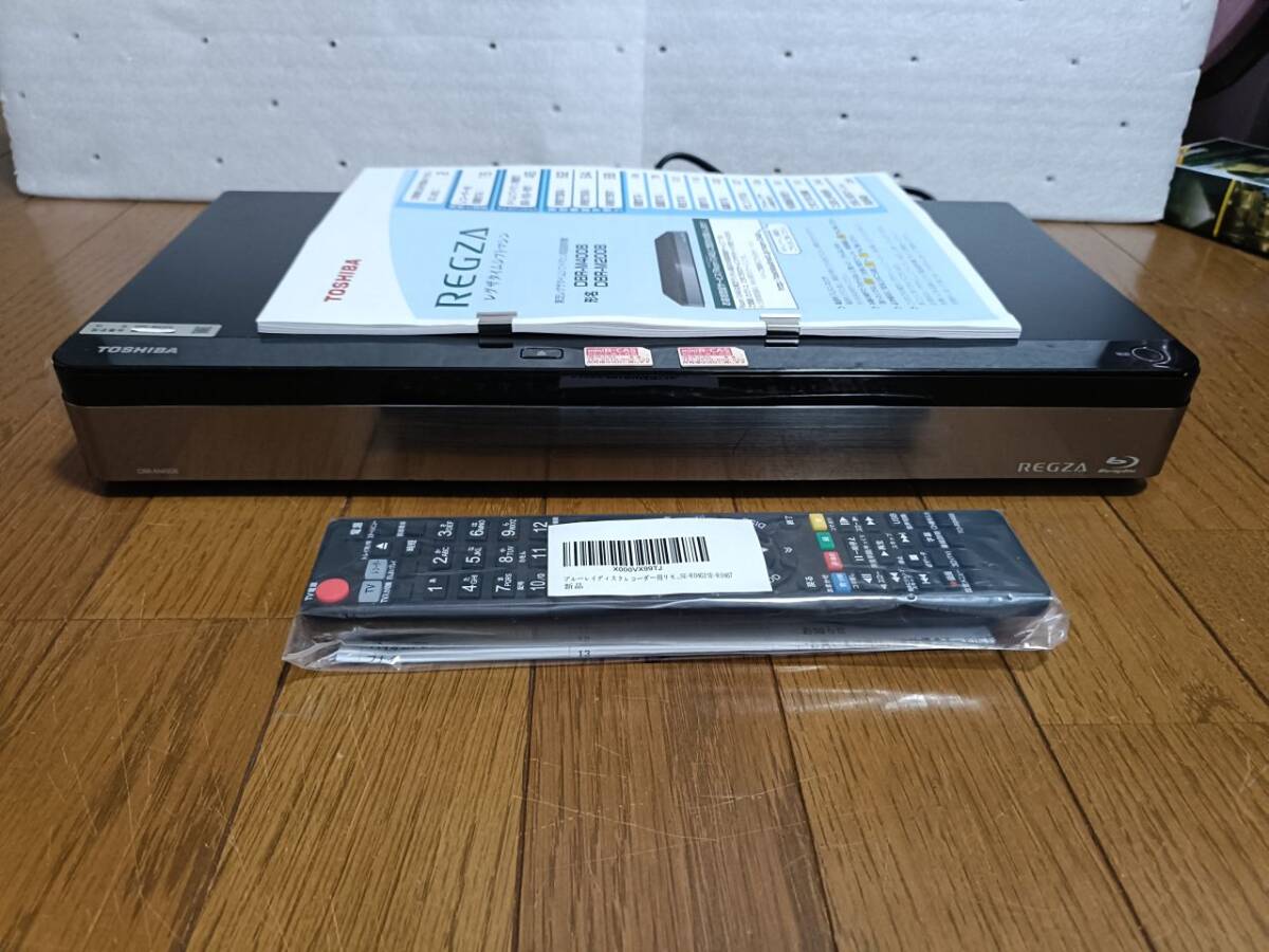 ◎完動美品◎ 東芝 REGZA DBR-M4008 4TB 7チューナー タイムシフトマシン BDレコーダー 新品リモコン B-CASカード 取説あり_画像1