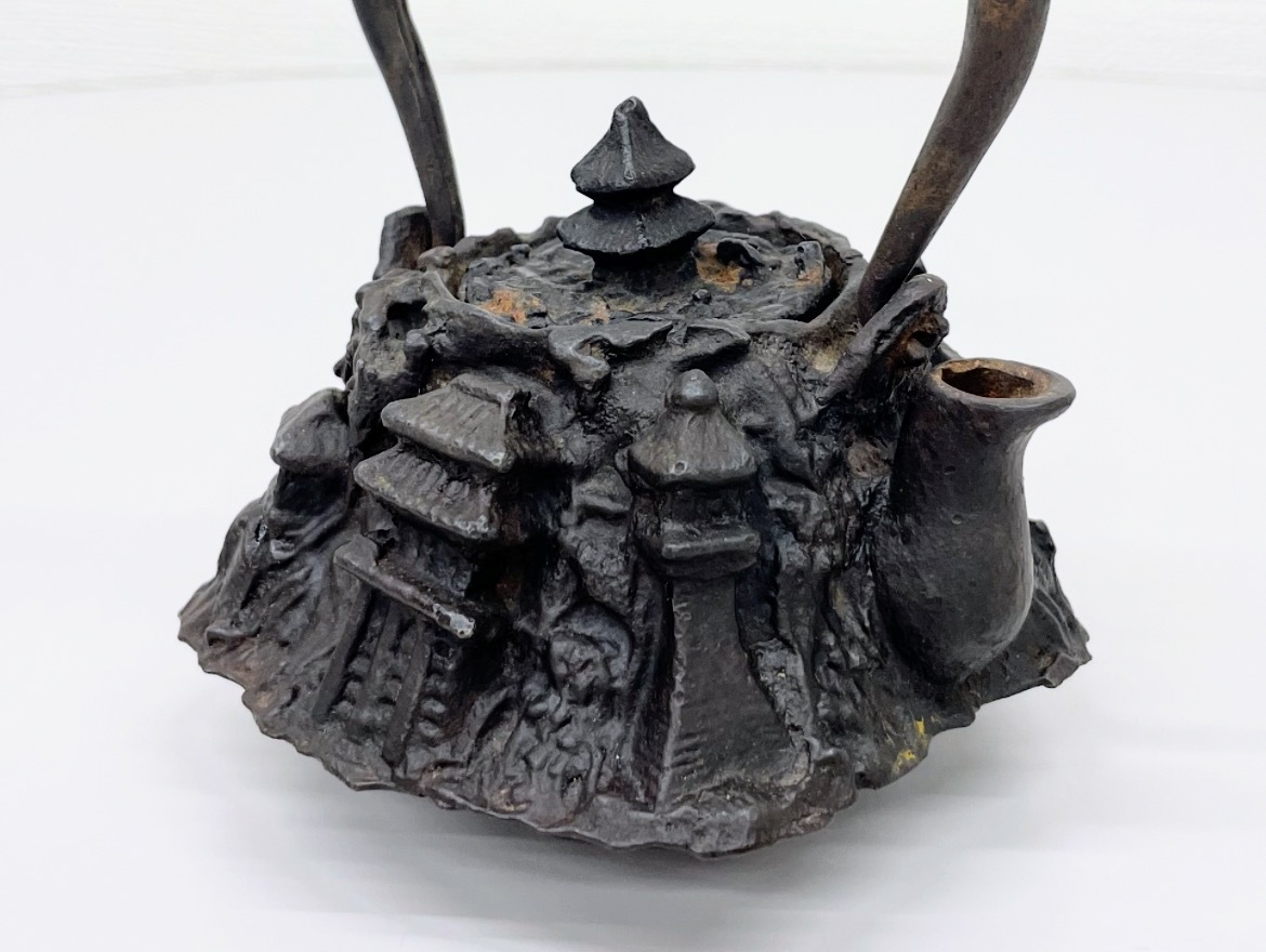 小鉄瓶 山水盛上鉄瓶 古鉄瓶 時代鉄瓶 小ぶり / 茶道具 / 煎茶道具_画像5