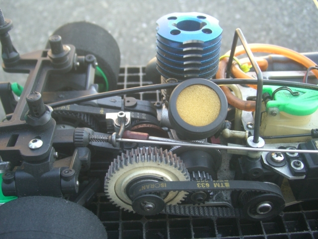 K4 BMT 931 １/10 エンジンＲＣ４ＷＤ　レーシングカー_画像5