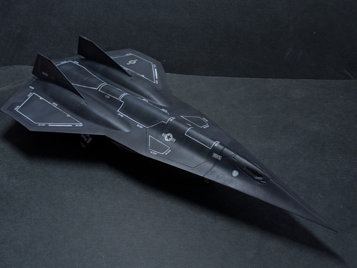 トップガンマーベリック、試作機ダークスター、ベルファイン1/72塗装完成品_画像1