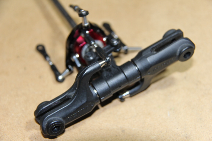 アライン　T-REX470用　メインローター　ヘッドセット　中古品_画像4