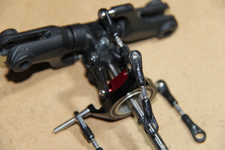 アライン　T-REX470用　メインローター　ヘッドセット　中古品_画像2