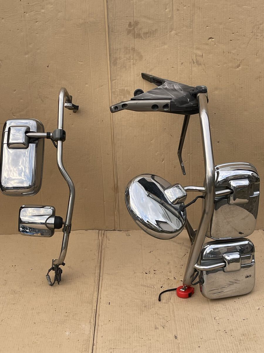 209 純正 日産 UD クオン トラックス 太 メッキミラー メッキステー メッキサイドミラー メッキ サイドミラー 左右セット　_画像1