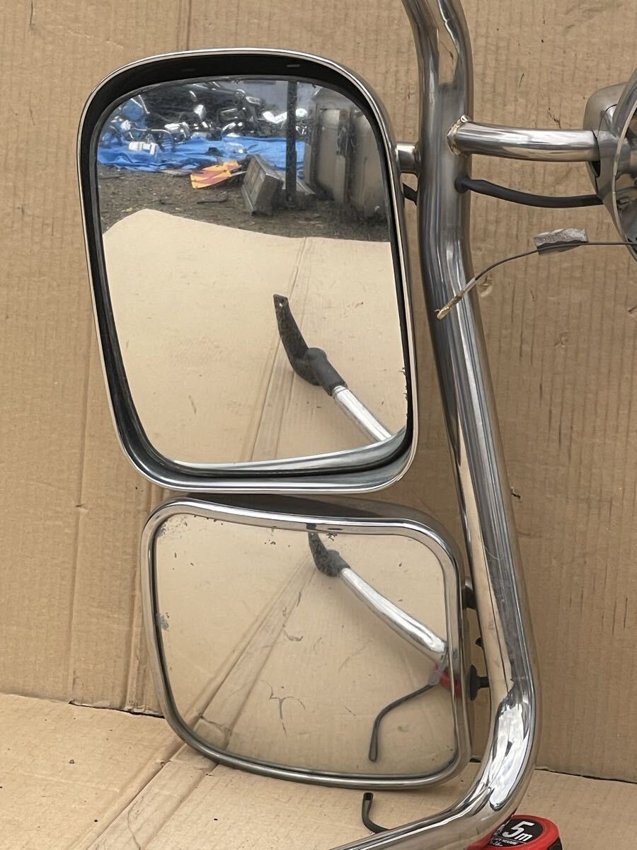 239 純正日産UD クオン/トラックス クロームサイドミラーステー（助手席側左側）1個ガラスなし_画像6