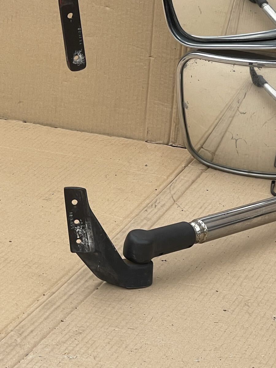 239 純正日産UD クオン/トラックス クロームサイドミラーステー（助手席側左側）1個ガラスなし_画像7