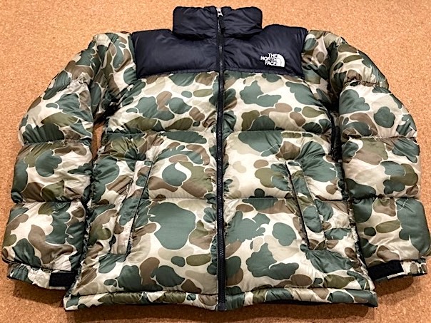 レア 正規品★ノースフェイス ヌプシ ダウンジャケット 迷彩/カモフラ タンカモ S ND91308★軽量 コンパクト 登山 アウトドア タウンユース_画像4