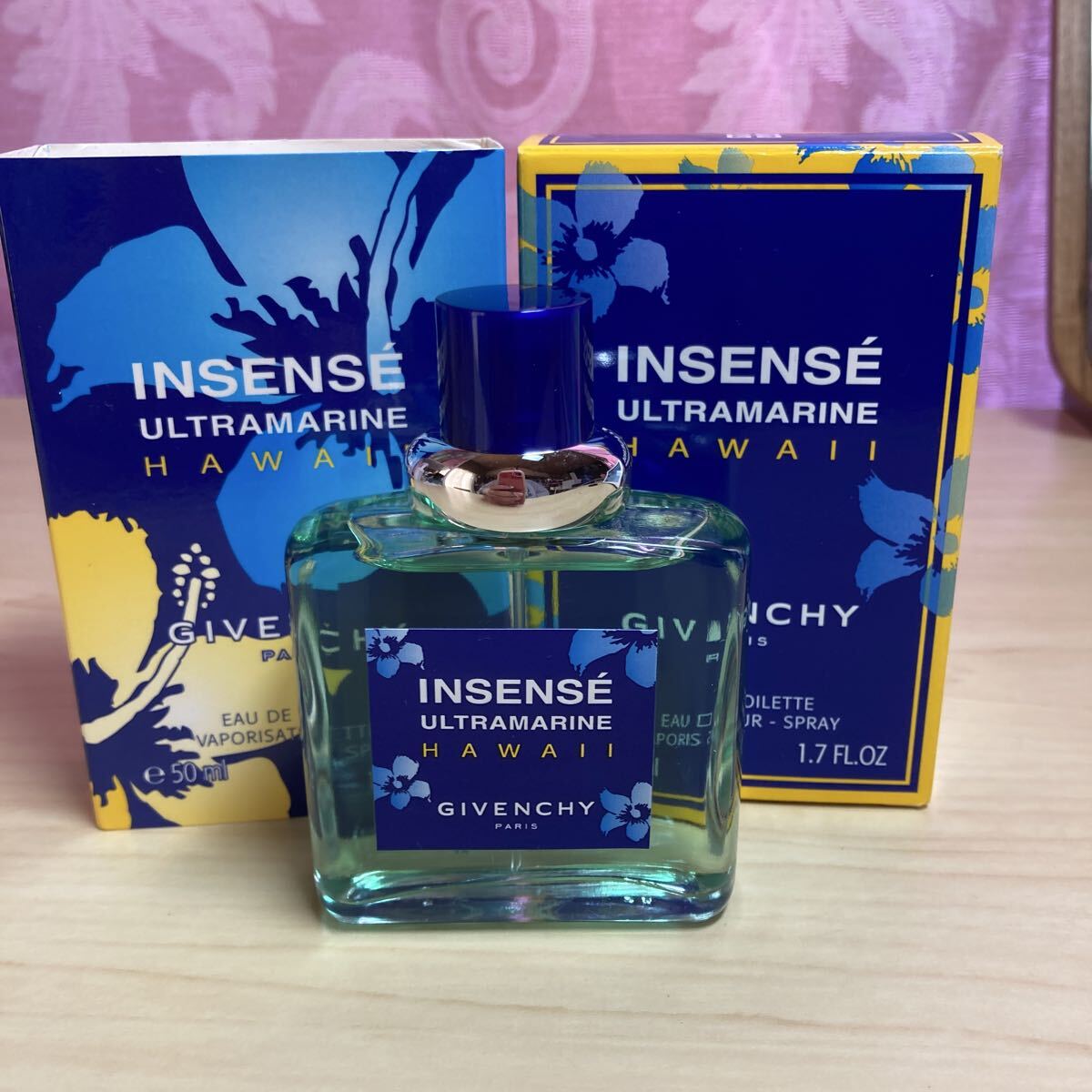 未使用　ジバンシイ　ウルトラマリン　ハワイ　オーデトワレ　50ml 香水　フレグランス　パフューム　ジバンシー GIVENCHY HAWAII EDT_画像1