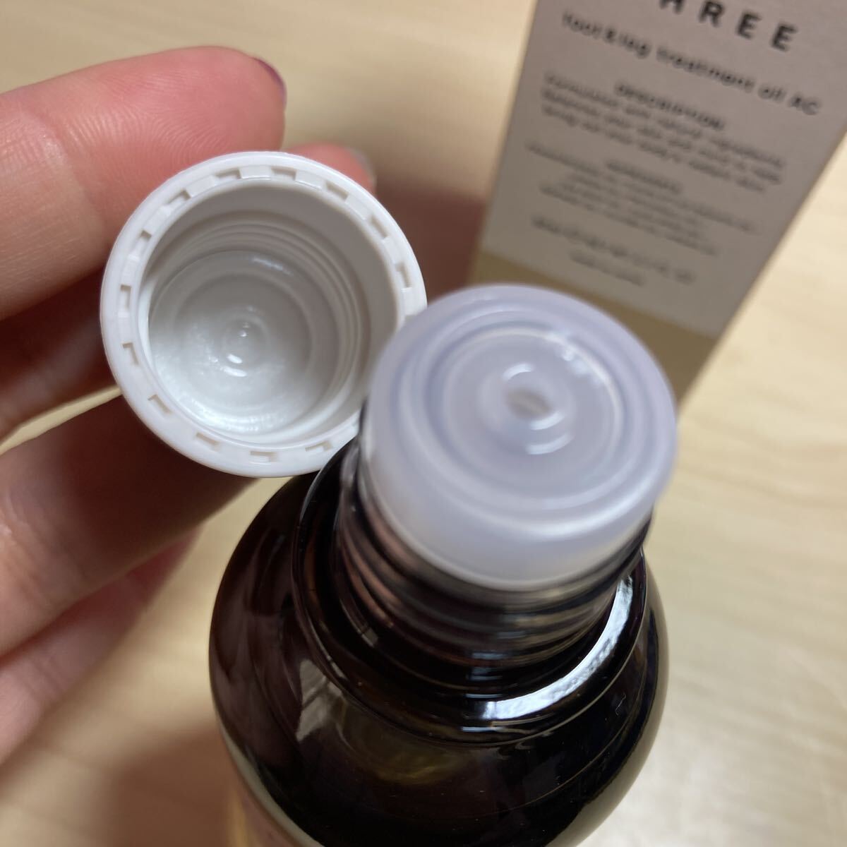 未使用　スリー　フット＆レッグ　トリートメント オイル　AC R 美容液 80ml THREE ブランド　フットケア　むくみ　マッサージ_画像4