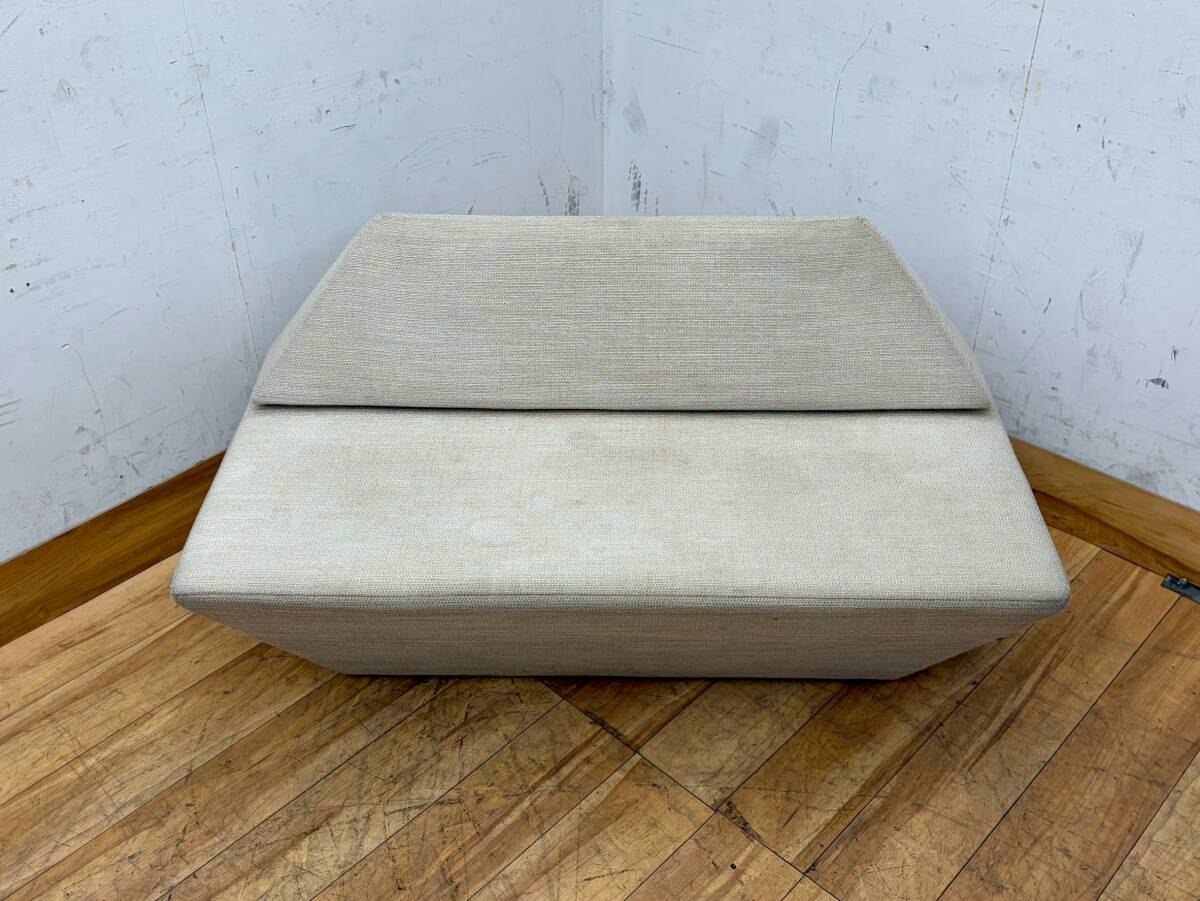 R7801☆美品☆TIME&STYLE☆タイム&スタイル☆隈研吾☆KA☆ファブリック☆2人掛けソファ☆2P_画像4