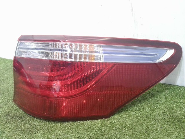 レクサス UVF45 UVF46 LS600h LS600hL 前期 純正 LED テールランプ テールレンズ 1台分セット コイト 50-89 50-91_画像2