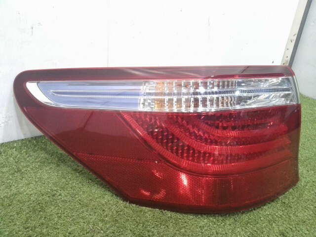 レクサス UVF45 UVF46 LS600h LS600hL 前期 純正 LED テールランプ テールレンズ 1台分セット コイト 50-89 50-91_画像3