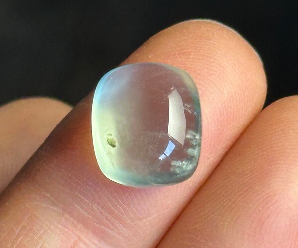 4417 プレナイト　天然石_画像1