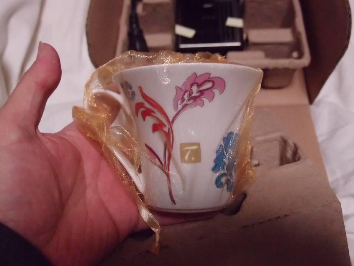 たぶん未使用　Nestle　ネスレ　SPECIAL.T スペシャル.T ホワイト　ジャンク_画像6