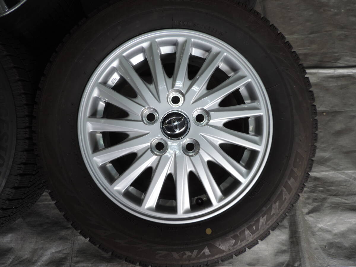 6【中古スタッドレスセット】 ブリヂストン ブリザック VRX2 195/65R15 2022年製 トヨタ 80系 ノア ヴォクシー エスクァイア 純正 15インチ_画像4