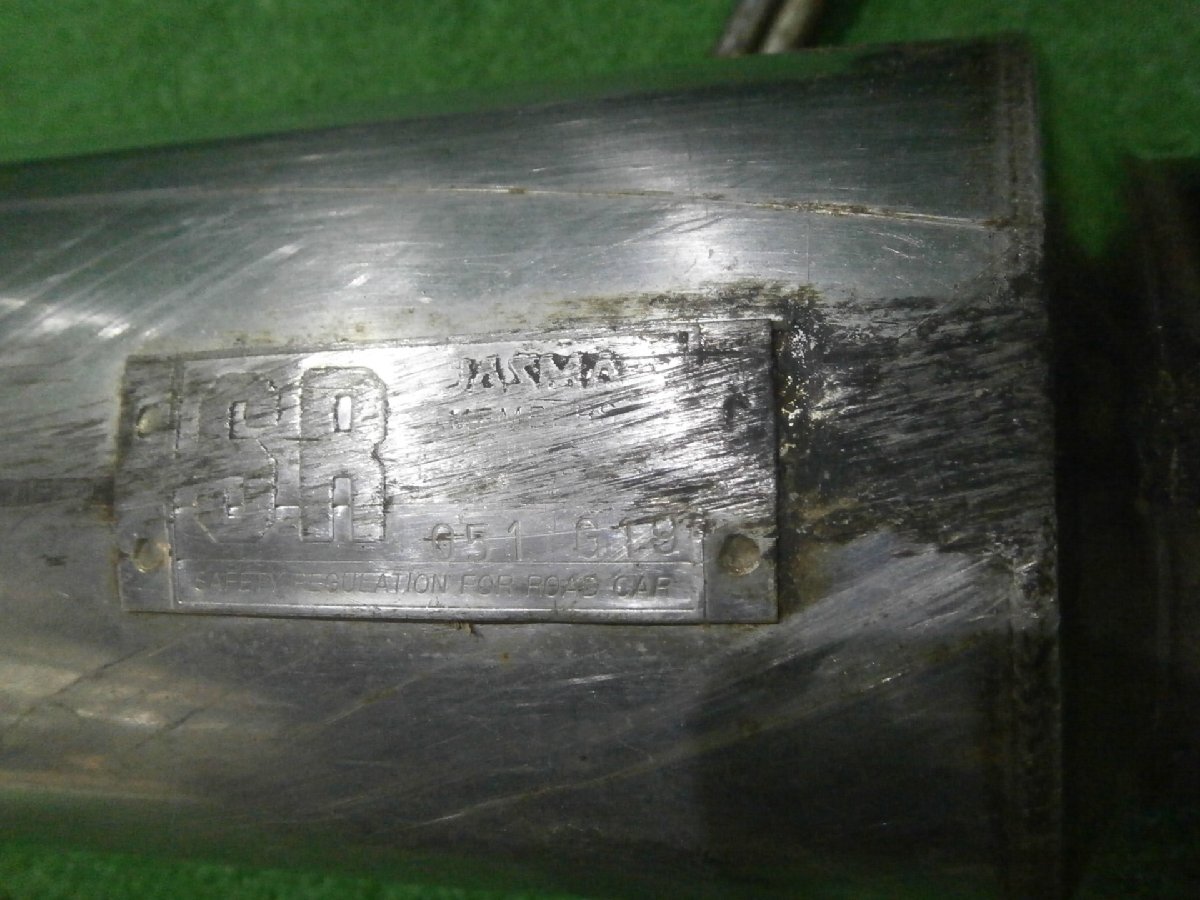 三菱　シャリオグランディス　N94W リアマフラー_画像4