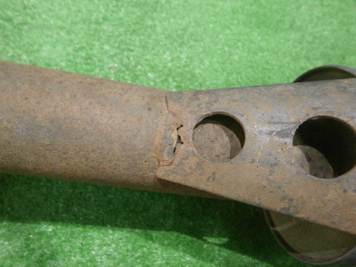 三菱　シャリオグランディス　N94W リアマフラー_画像7