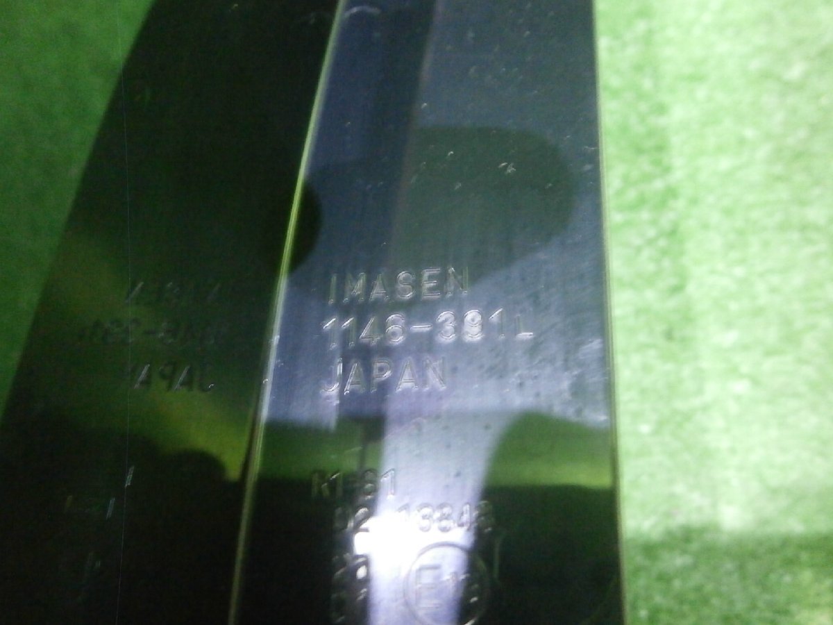 三菱　EKワゴン　B11W 左テールランプ_画像4