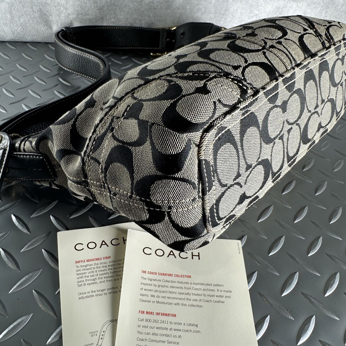 1円■極美品■COACH コーチ■ショルダーバッグ ビジネスバッグ メンズ レディース レザー×キャンバス ブラック 黒 クロスボディ 斜め掛け_画像5