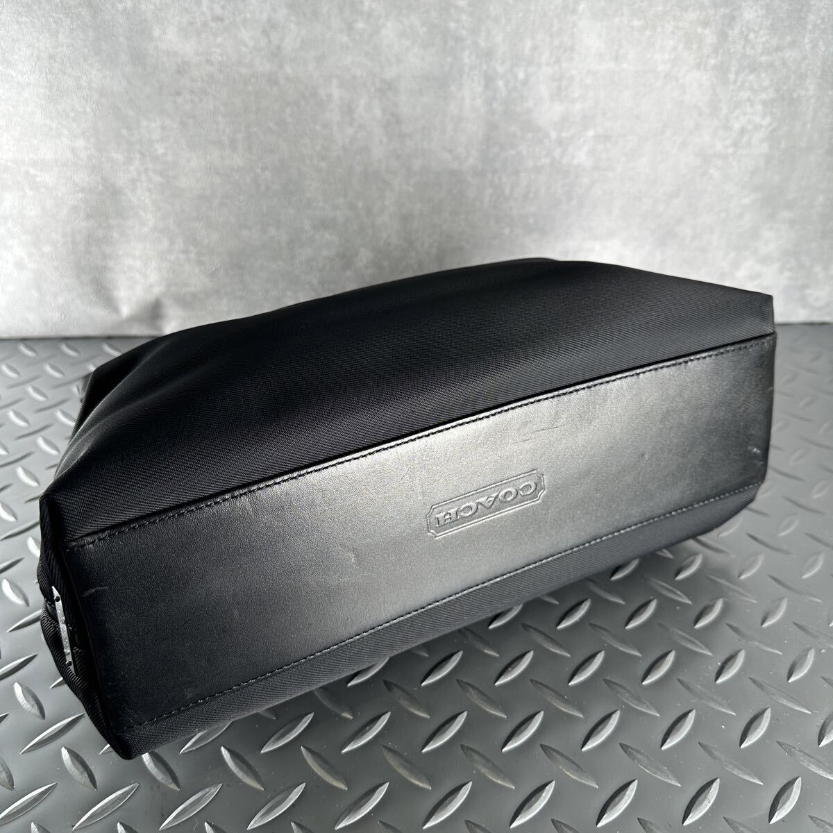 1円■COACH コーチ■トートバッグ ビジネスバッグ メンズ レディース レザー×キャンバス ブラック 黒 ショルダー_画像4