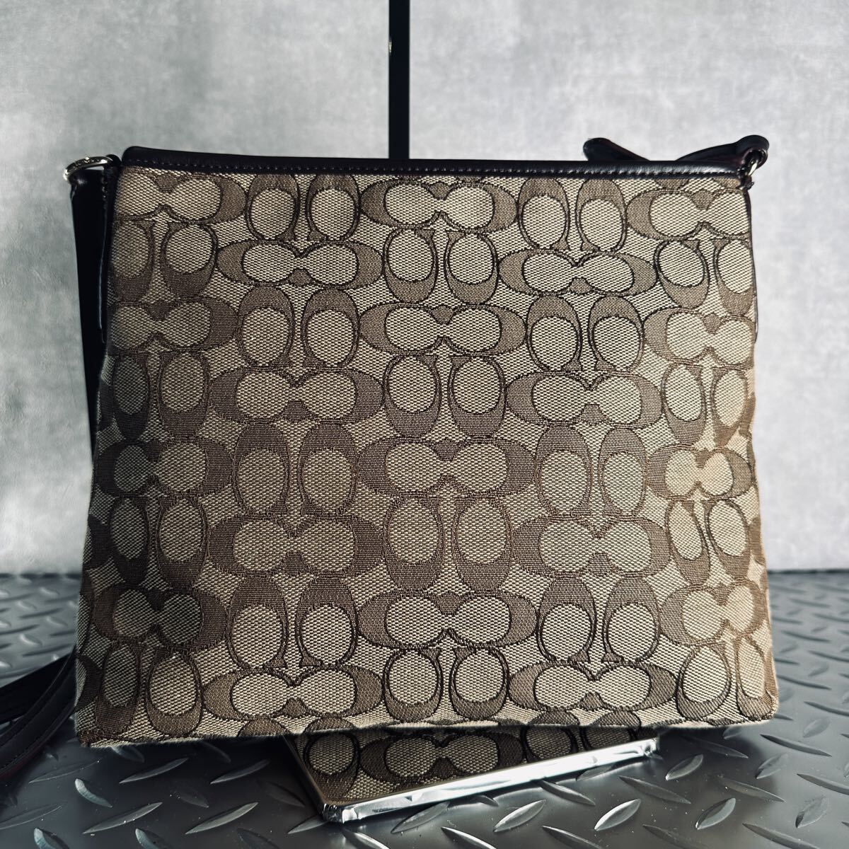 1円■新品未使用■COACH コーチ■ショルダーバッグ ビジネスバッグ メンズ レディース レザー×キャンバス クロスボディ 斜め掛け_画像2