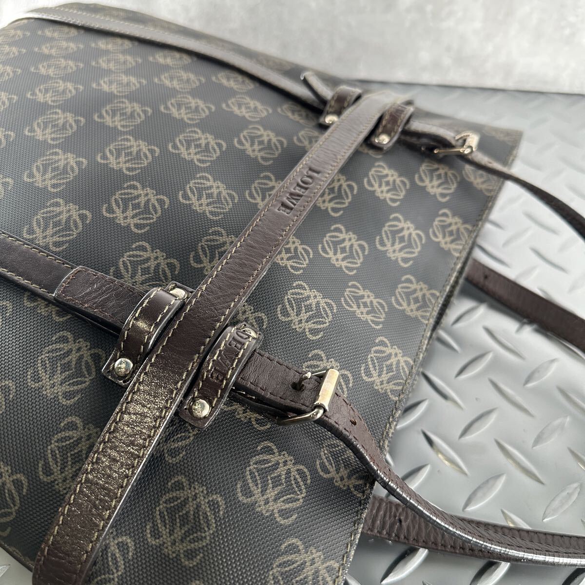 1円■極美品■LOEWE ロエベ■トートバッグ レザー アナグラム ハンドバッグ ビジネスバッグ ブラウン メンズ レディース_画像5