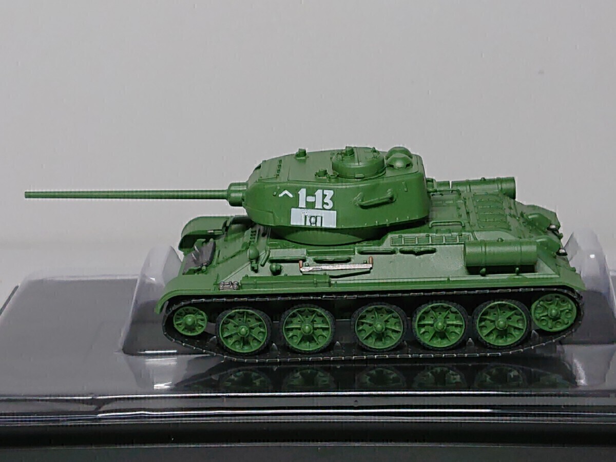 1/72 ドラゴンアーマー ソビエト軍 T-34/85 Mod.1944 第63護衛戦車旅団第1大隊 Item no 60255_画像1