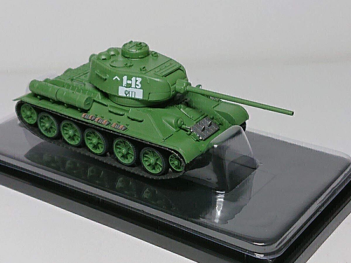 1/72 ドラゴンアーマー ソビエト軍 T-34/85 Mod.1944 第63護衛戦車旅団第1大隊 Item no 60255_画像4