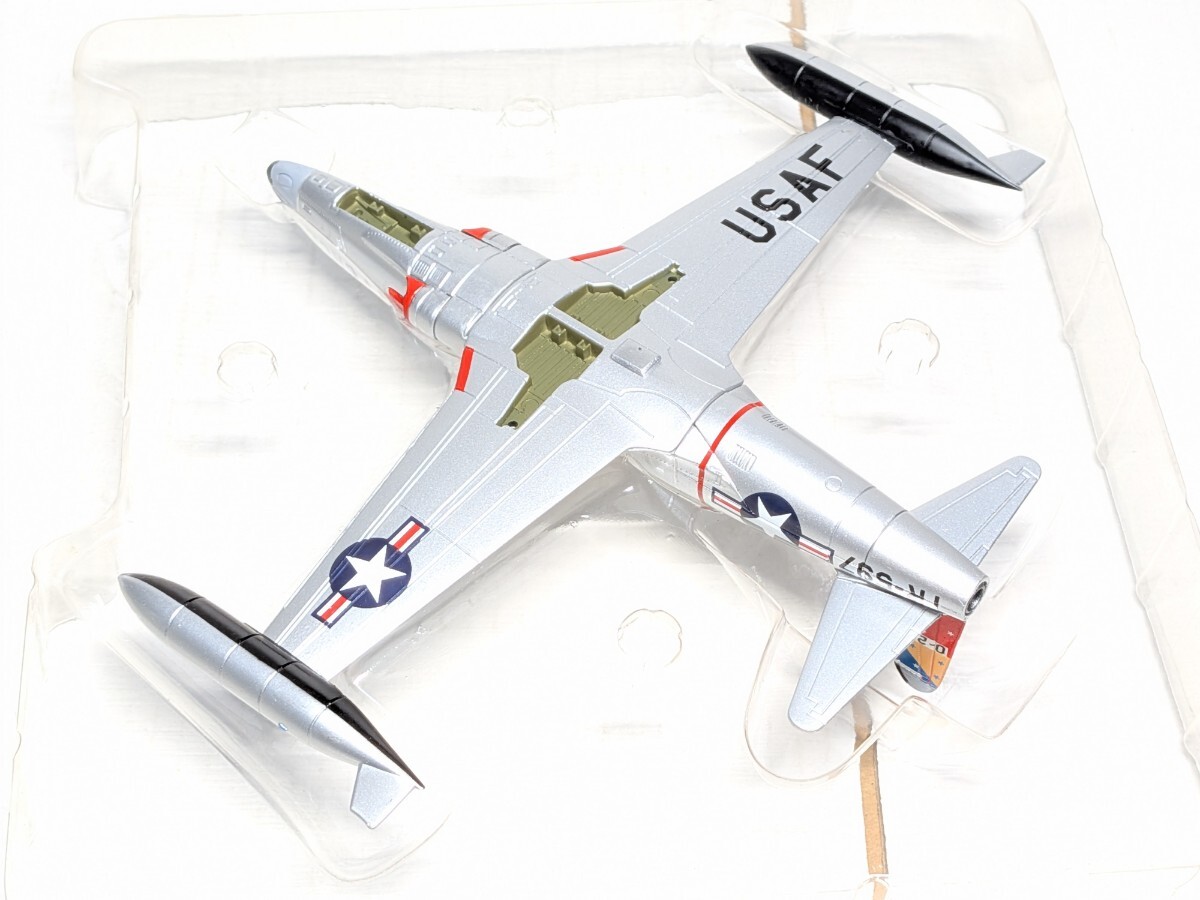 1/72 ファルコンモデル ロッキード T-33 シューティングスター アメリカ空軍 第81戦術航空団 ベントウォーターズ基地 FA722020_画像6