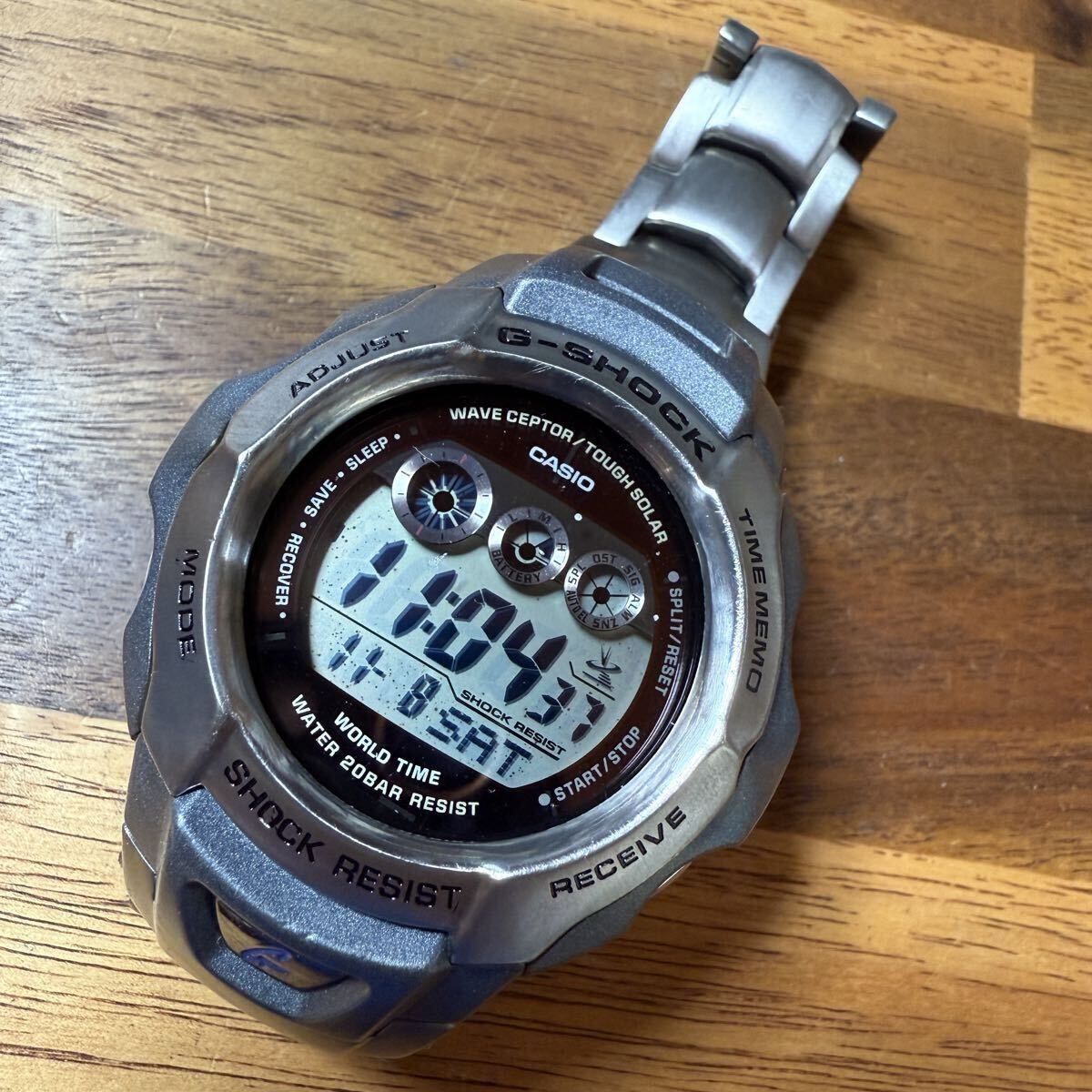 【1円スタート】CASIO G-SHOCK GW-700TDJ 電波ソーラー チタンモデル レア 可動品 _画像1