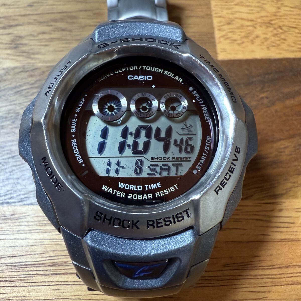 【1円スタート】CASIO G-SHOCK GW-700TDJ 電波ソーラー チタンモデル レア 可動品 _画像3