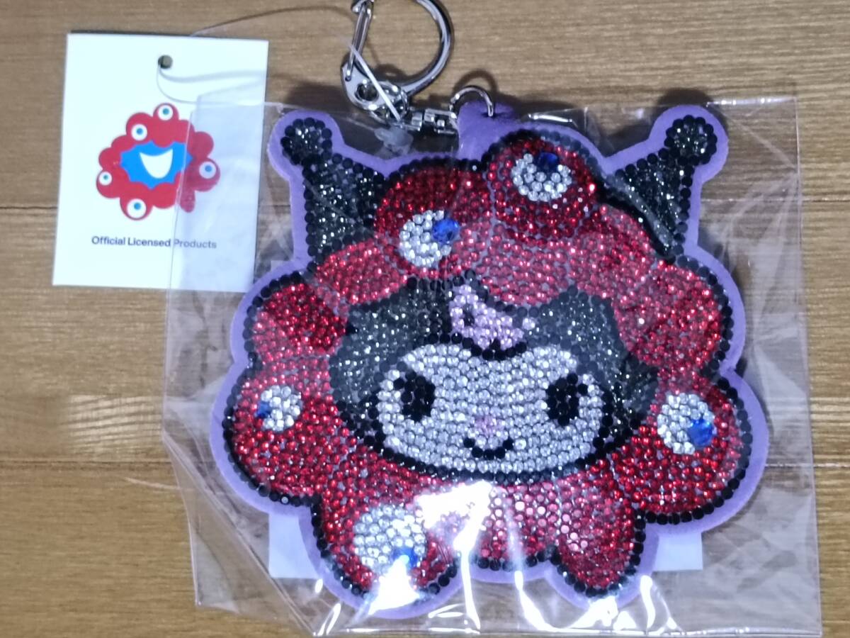 EXPO2025 десять тысяч . черный ушко (уголок) .kmyak Kirakira кожа брелок для ключа Sanrio сотрудничество новый товар не использовался 