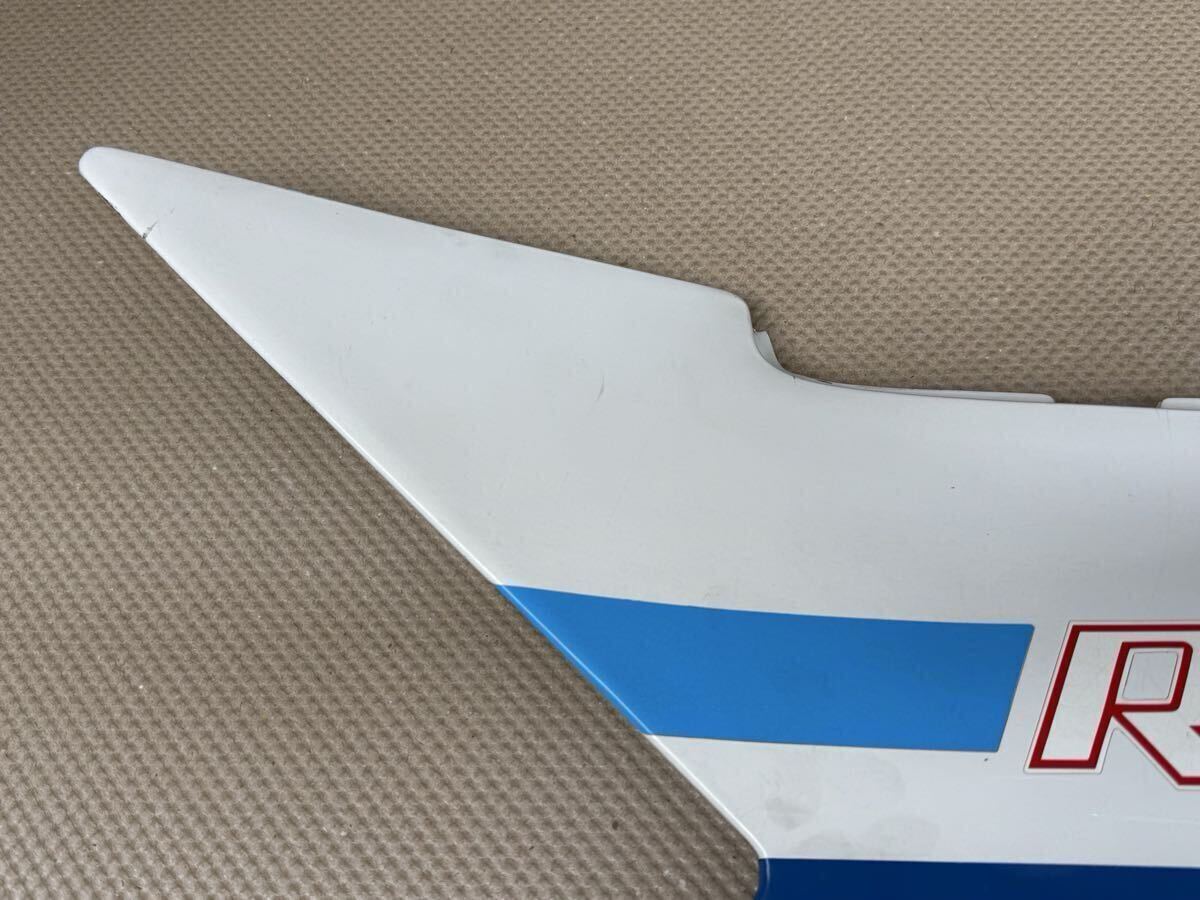 RG500/RG400共通　純正左サイドカバー　青白ワークスカラー_画像5