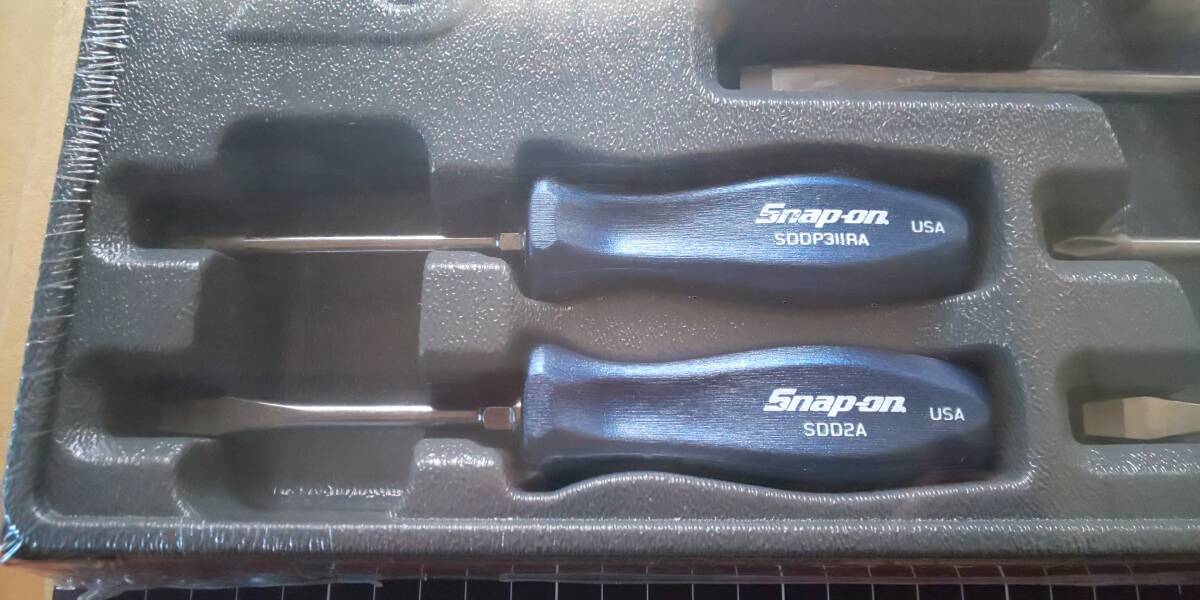 ★スナップオン ドライバーセット ハードグリップ パワーブルー★Snap-on SDDX70MB 新品未開封_画像2