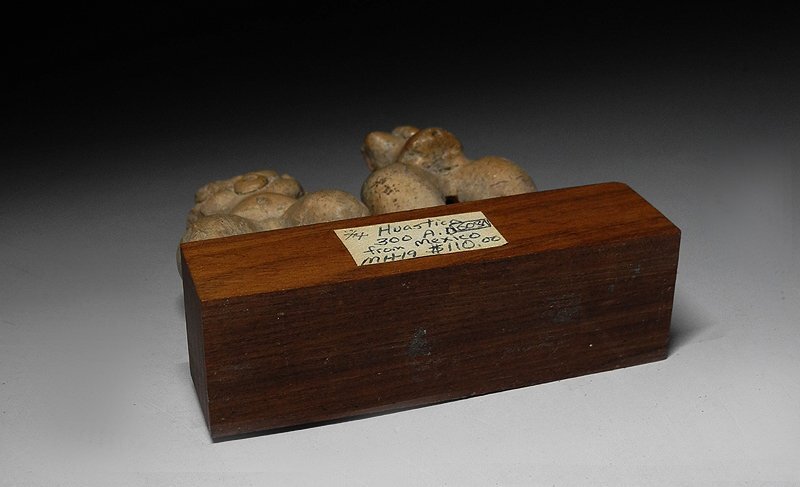 緑屋i■ 時代物 メキシコ 加彩 土器 土偶 人物像 女性像 一対(2点) 台付 メソアメリカ マヤ文明 インカ土器 i9/1114-2/29-6#60_画像4