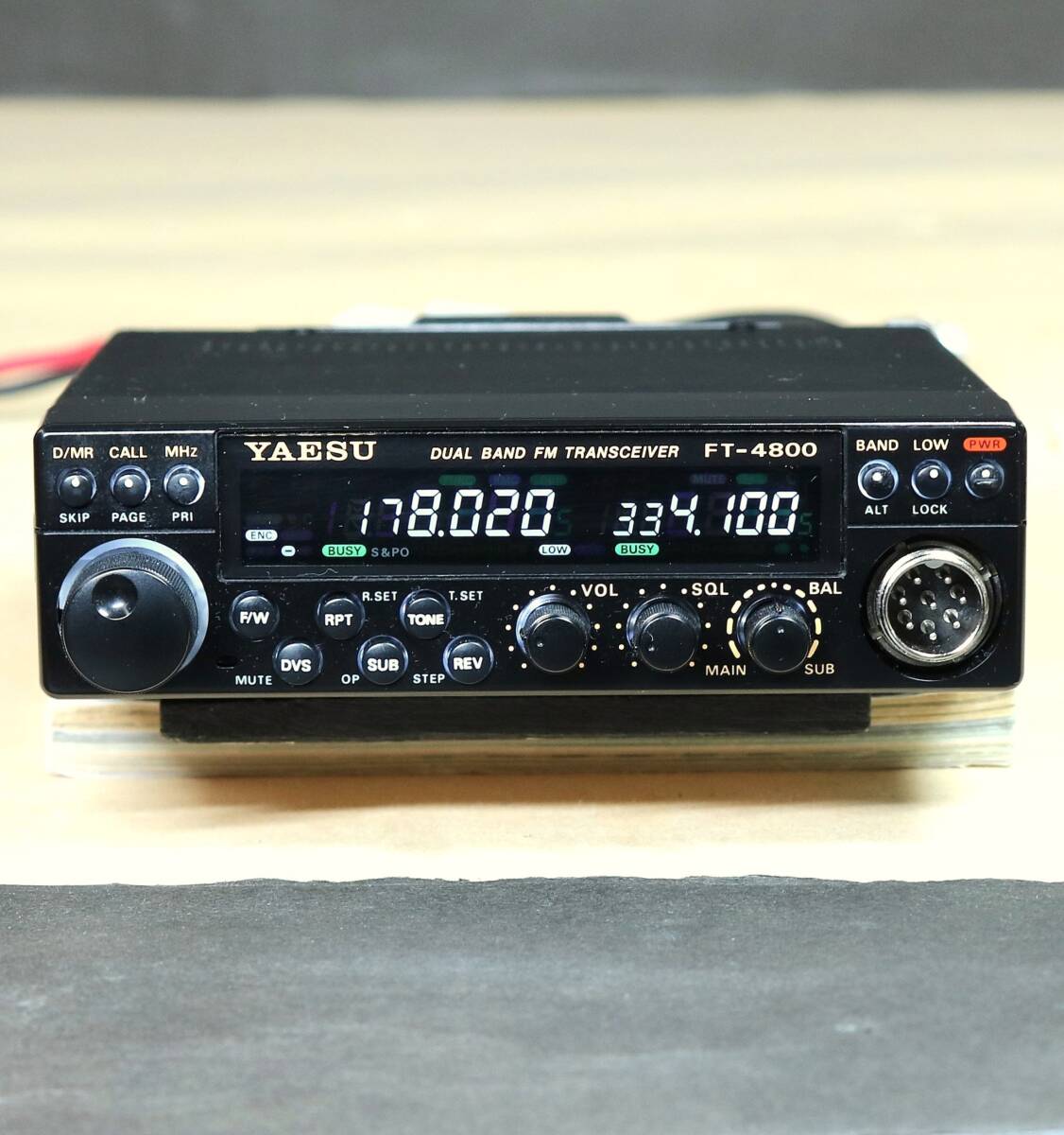 YAESU ヤエス FT-4800H ハイパワー 145/430MHz（受信 145/430/1200MHz 可能）２バンドモービル機( FT-4900 TM-732 IC-2350 )_画像9