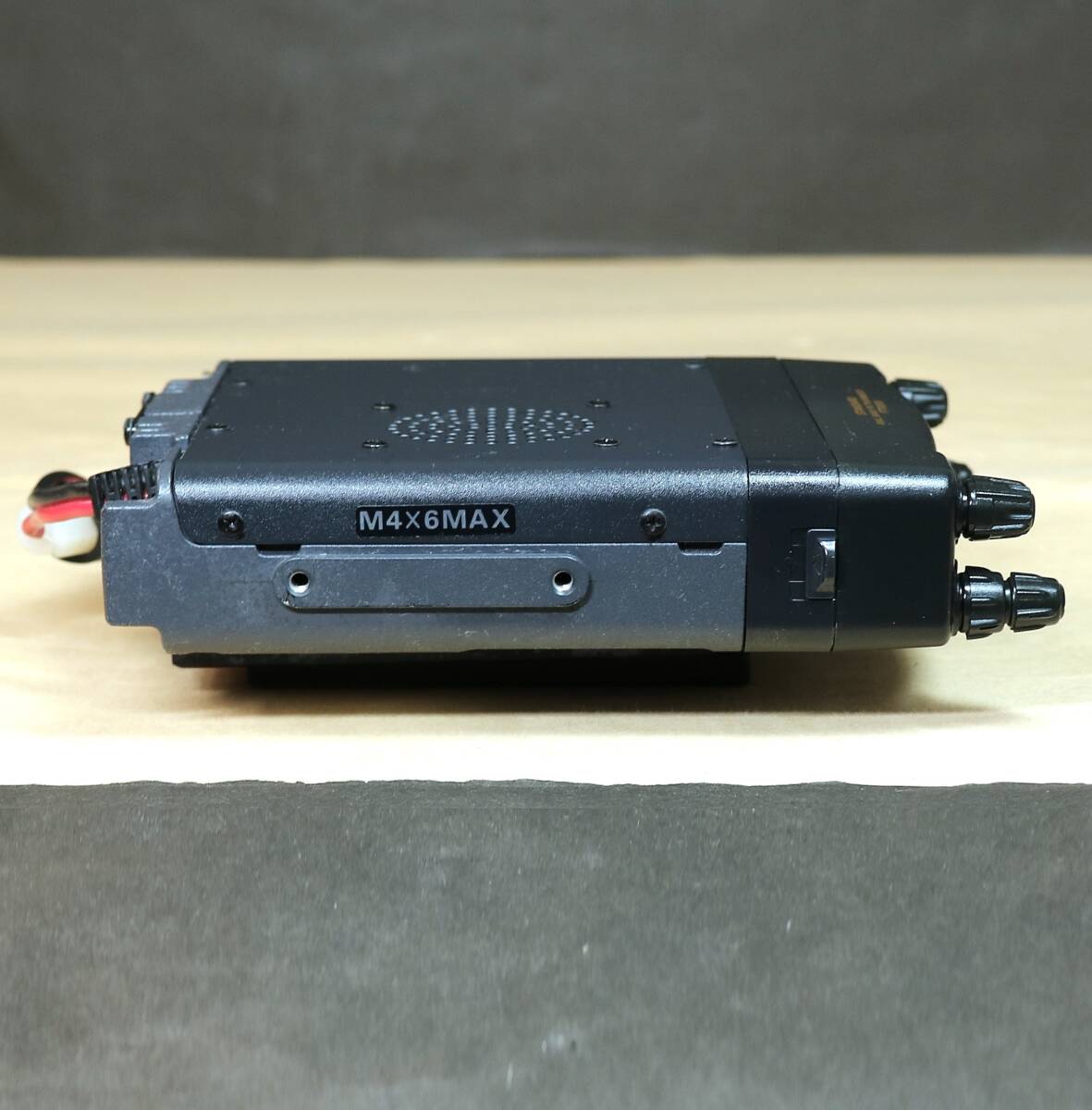 YAESU ヤエス FT-8800 145/430MHz 20W 2バンドモービル 高輝度 LED 仕様(検索:TM-732 TM-733 FT-4800 FT-4900 IC-1270)_画像4