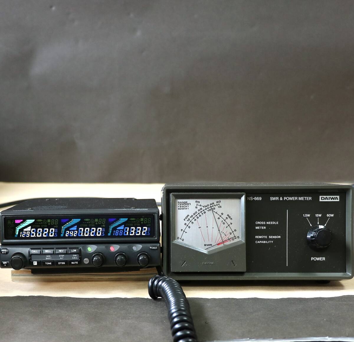 ※希少 KENWOOD ケンウッド TM-2400 2.4GHz+1.2GHz 白色 LED 電解コンデンサ 予防交換（検索：TM-541 TM-942 TM-842）_画像6