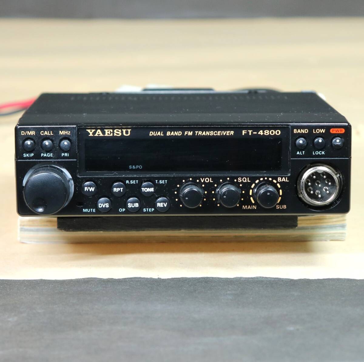 YAESU ヤエス FT-4800H ハイパワー 145/430MHz（受信 145/430/1200MHz 可能）２バンドモービル機( FT-4900 TM-732 IC-2350 )_画像5
