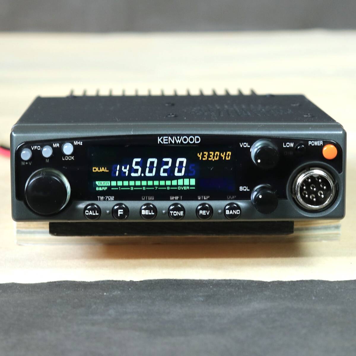 KENWOOD ケンウッド TM-702D 30Wパワー 145/430MHz 2バンドモービル 高輝度白色LED（検索：TM-732 TM-741 TM-701）_画像1