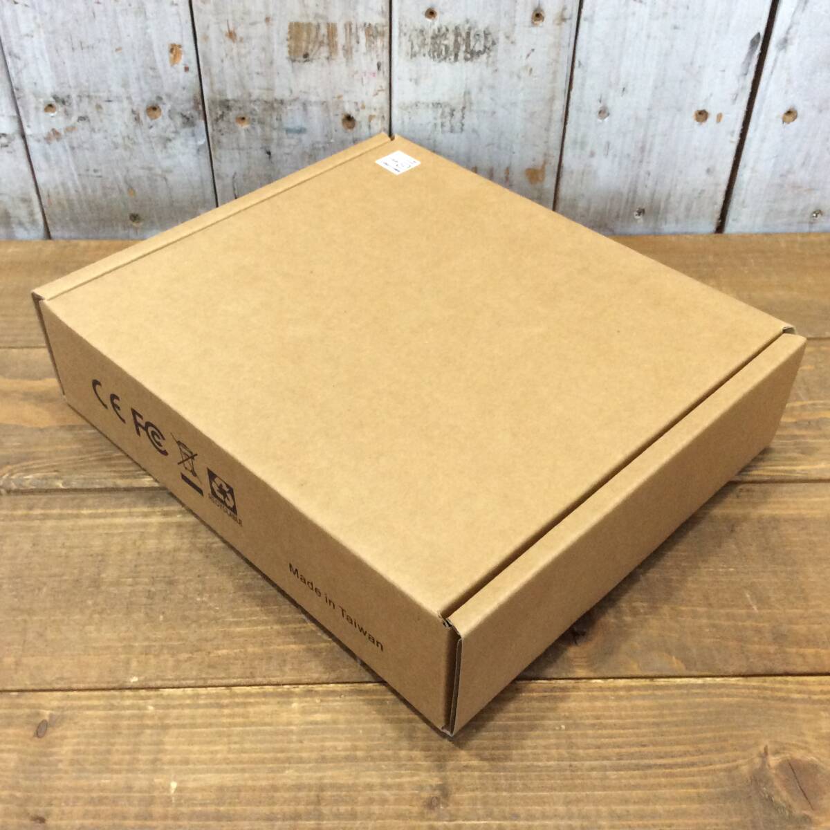 【AH-13190】新品未使用品 BUFFALO バッファロー 光メディアコンバータ LTR2-TX-SFC5R_画像4