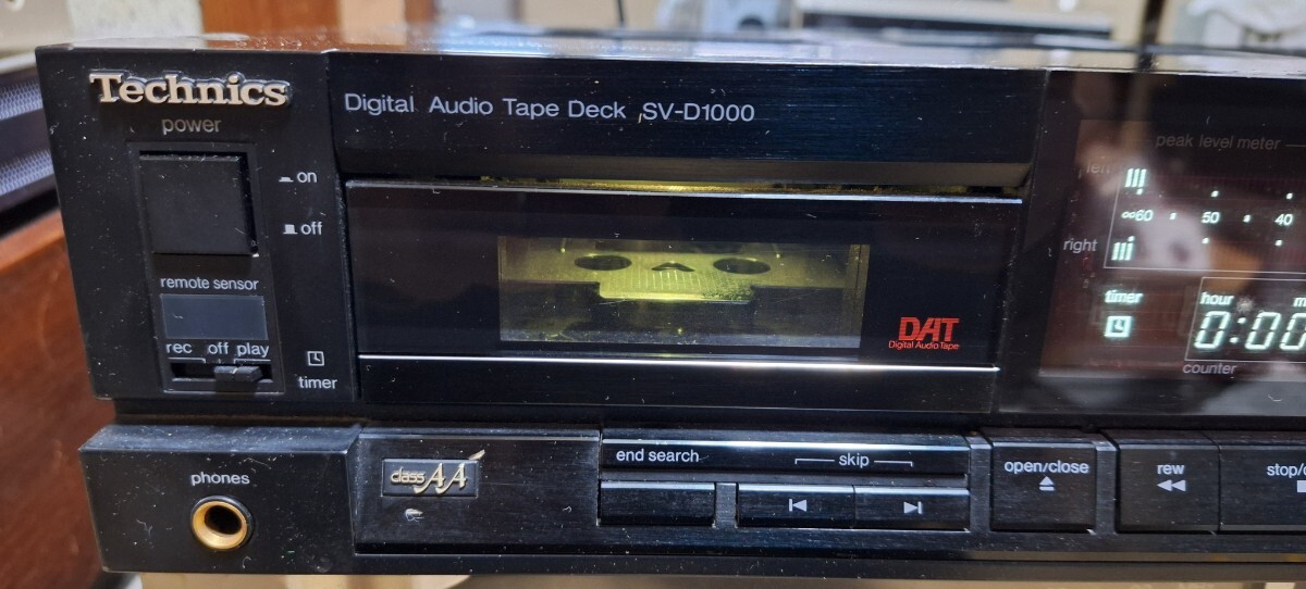 Technics テクニクス SV-D1000 デジタルオーディオテープデッキ DATデッキ 中古ジャンク品_画像1
