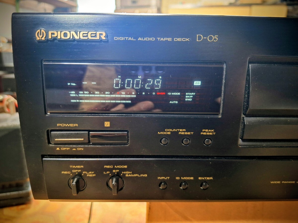 Pioneer　DAT D-05 パイオニア　中古ジャンク　オーディオ　カセットテープ　 DAT_画像1