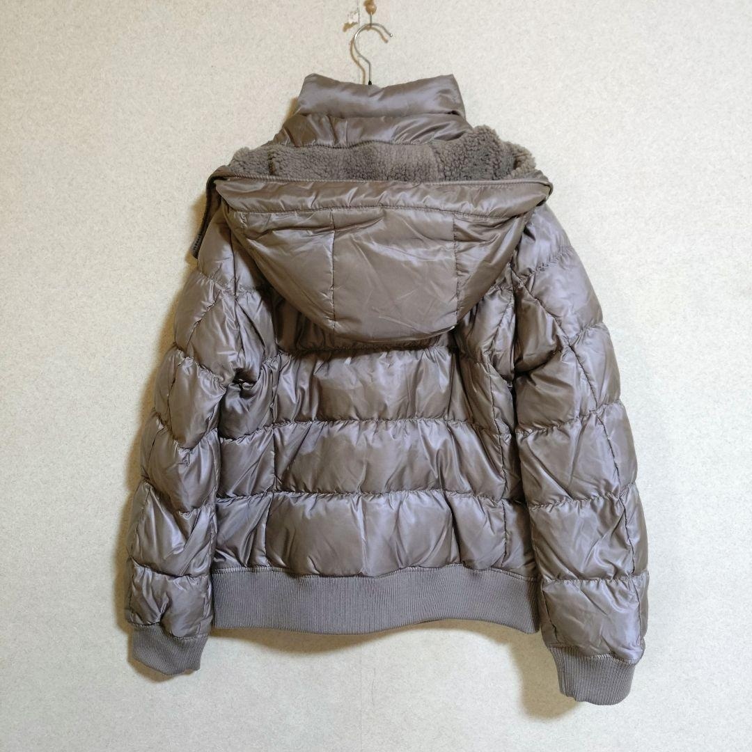 未使用！レディースL ユニクロ ボアファーフード ダウンジャケット ブルゾン_画像3