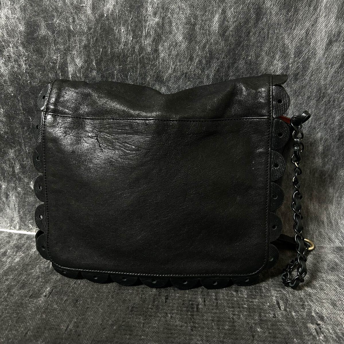 SEE BY CHLOE シーバイクロエ　ショルダーバッグ レザー　チェーン型　ブラック　＊EX_画像3