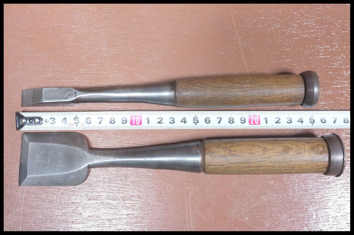 鑿8本+小刀 まとめて 突き鑿・追入鑿・平待ち・中厚 宏永 貴久 三木章など 叩き鑿 のみ ノミ 本職用_画像6