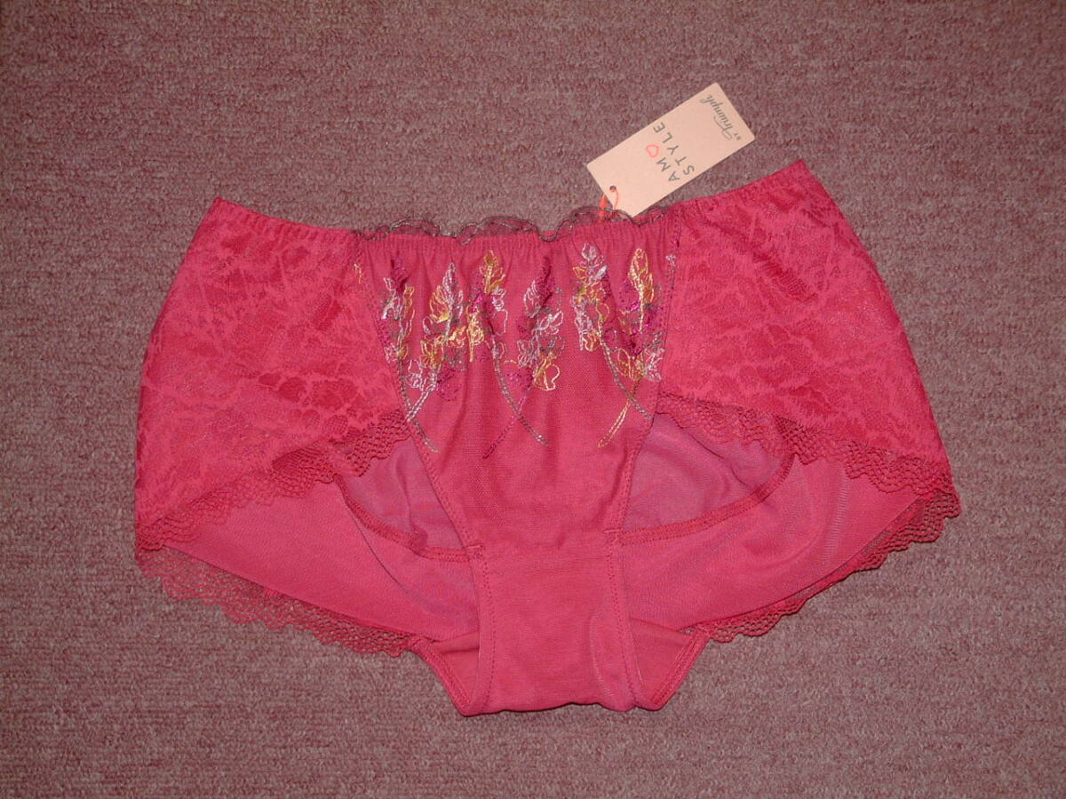 ★M★送料込み★定価2860円★トリンプ プチヒップアップ ボーイズレングス アモスタイル 25thアニバーサリーコレクション AMST1444 PT M020_画像1