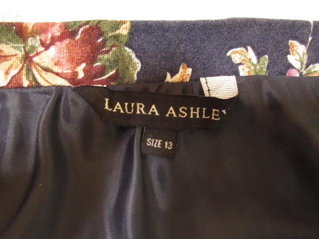 ローラアシュレイ LAURA ASHLEY 花柄 バラ 薔薇 ブーケ ロングスカート 13号 濃紺 美品 ニット ストレッチ ウエストゴム_画像3